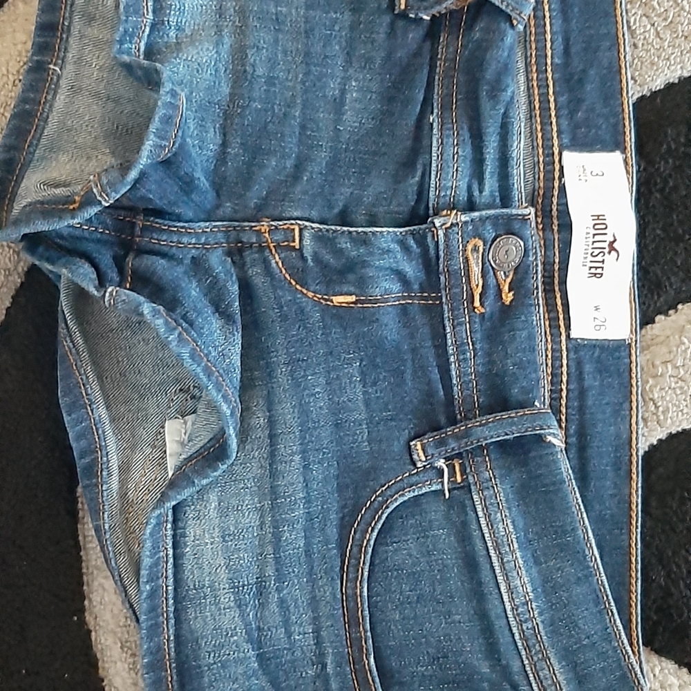 Hollister Short Shorts Size 3
